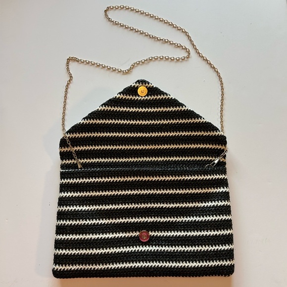 Chic Black and White Striped Straw Clutch with Gold Chain Shoulder Strap - Picture 6 of 9